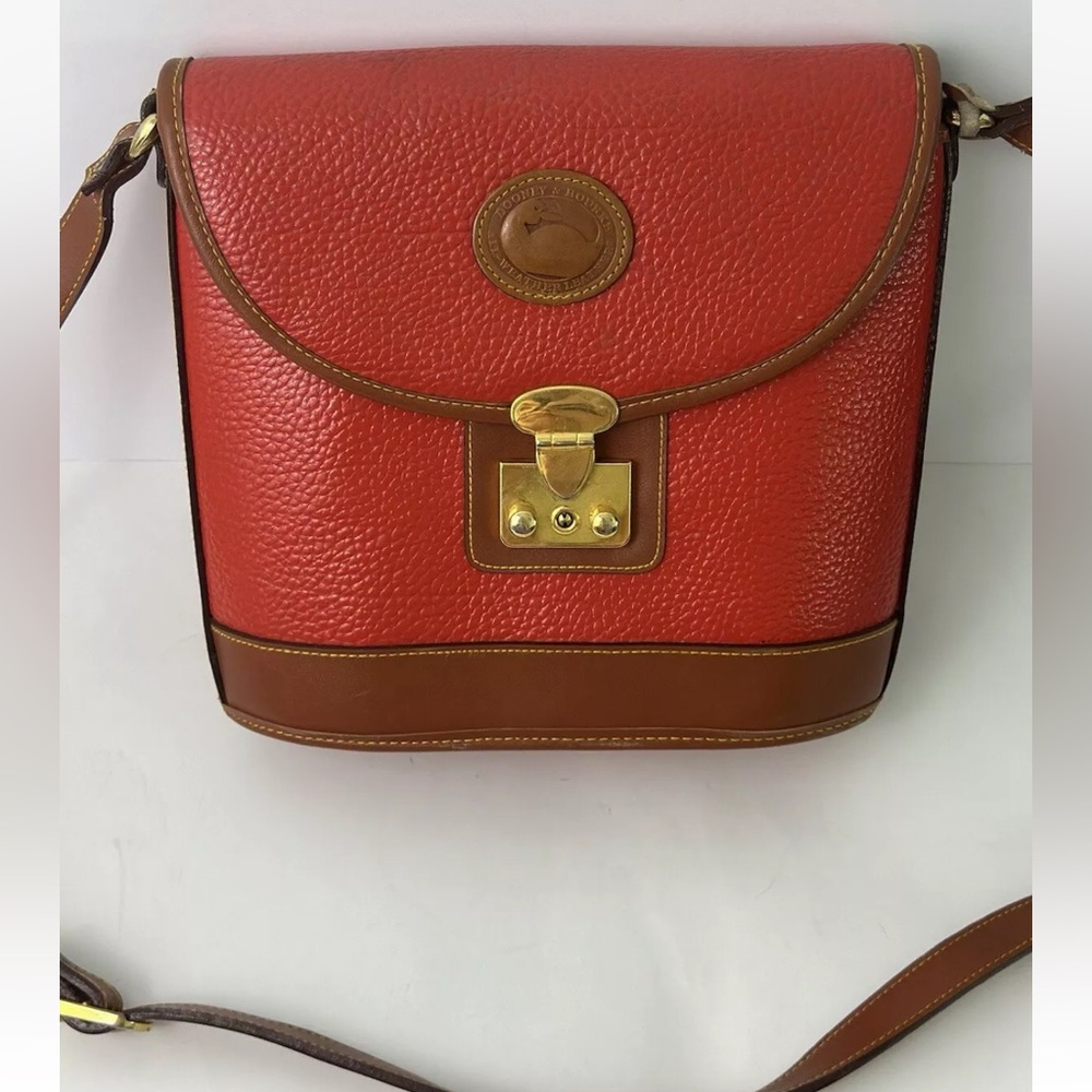 Vintage DOONEY & BOURKE CROSSBODY BAG Red And Brown Purse Pebbled Leather USA